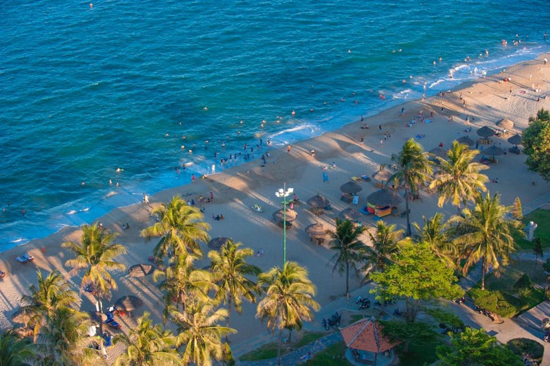 Oceanus Oasis Retreat - Nha Trang Apartment Luaran gambar
